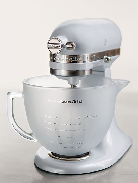 Die elegante KitchenAid Küchenmaschine Frosted Pearl