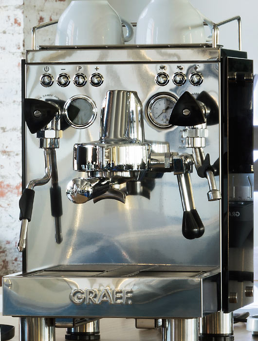 High-End für Deinen Espresso: Die Espressomaschine GRAEF contessa