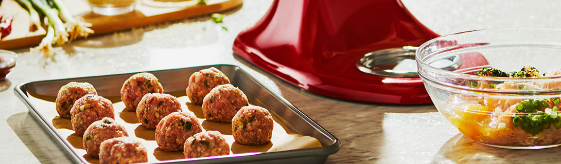 Kochen-mit-dem-Metall-Fleischwolf-von-KitchenAid