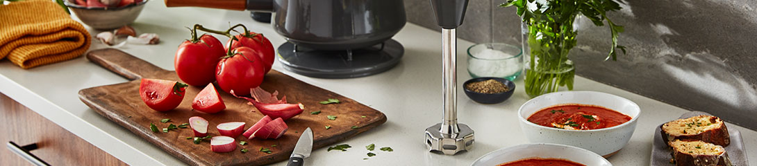 Suppen zaubern mit dem schnurlosen KitchenAid Stabmixer 5KHBBV53