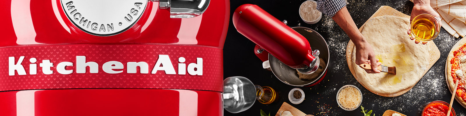 Das Trimmband der Passion Red Küchenmaschine von KitchenAid