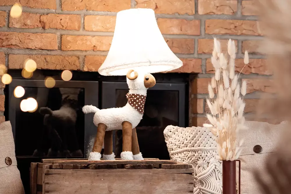 Happy Lamps - Wolle im Wohnzimmer