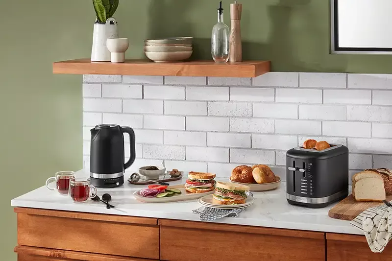 KitchenAid Toaster und Wasserkocher