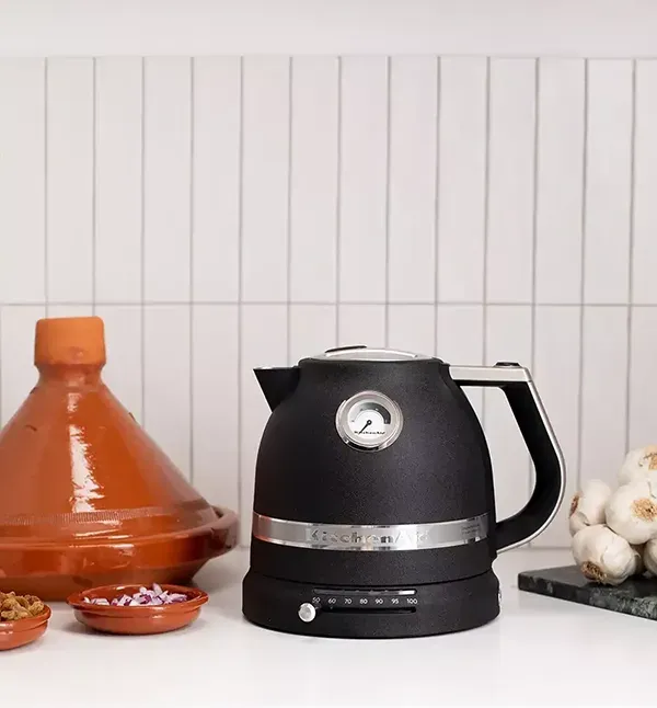 KitchenAid Wasserkocher in Schwarz