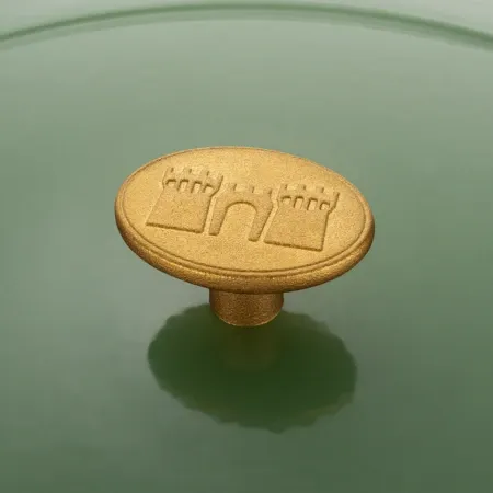 Der Griff mit dem eingestanztem Logo