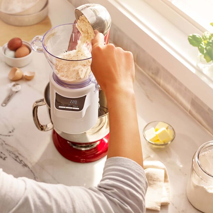 KitchenAid Artisan 4,8 Liter KSM185 Sallys Spar-Set mit Sieb mit digitaler Waage & Fleischwolf - ONYX SCHWARZ