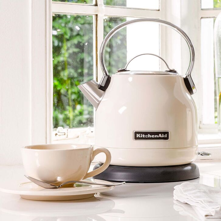 KitchenAid Wasserkocher in Creme 1,25 Liter KitchenAid Wasserkocher in Creme 1,25 Liter