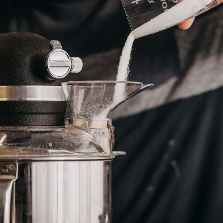 Kitty Professional Profi-Spritzschutz Zuhälter  kompatibel mit der KitchenAid 6,9 Liter Küchenmaschine
