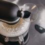 Kitty Professional Profi-Spritzschutz Zuhälter  kompatibel mit der KitchenAid 6,9 Liter Küchenmaschine