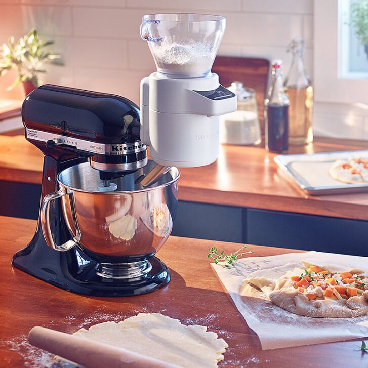 KitchenAid Artisan 4,8 Liter 5KSM195PSEBE Sallys Spar-Set mit Sieb mit digitaler Waage & Fleischwolf - BEETROOT / ROTE BEETE