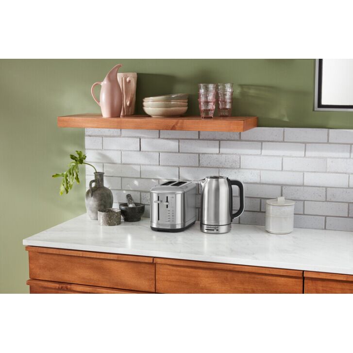 KitchenAid Wasserkocher 1,7 Liter - 5KEK1701 & 2-Schlitz Toaster - 5KMT2109