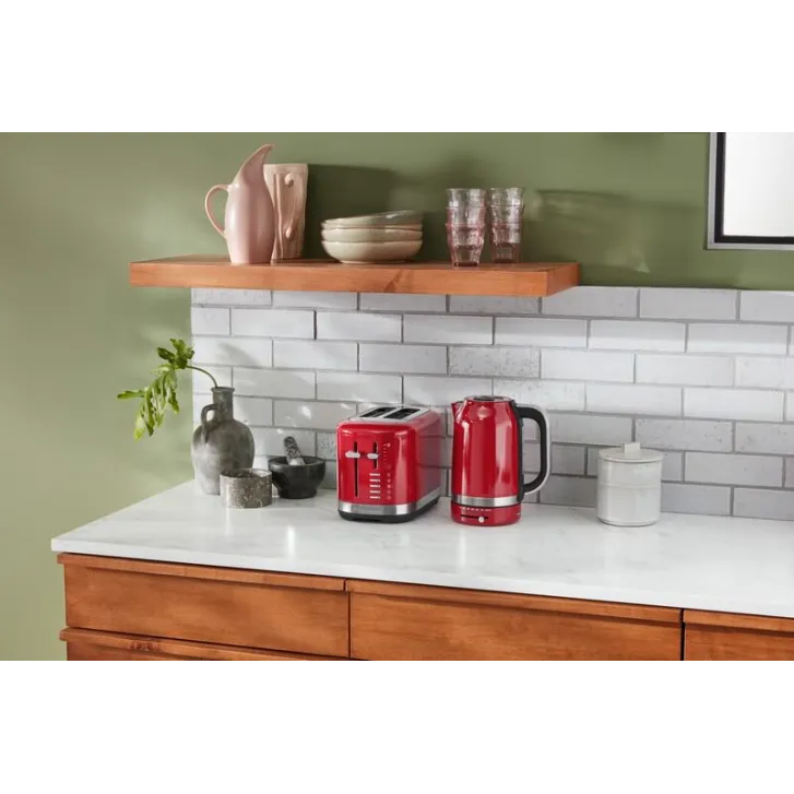 KitchenAid Wasserkocher 1,7 Liter 5KEK1701EBM - MATT SCHWARZ & 2-Schlitz Toaster 5KMT2109EBM - MATT SCHWARZ