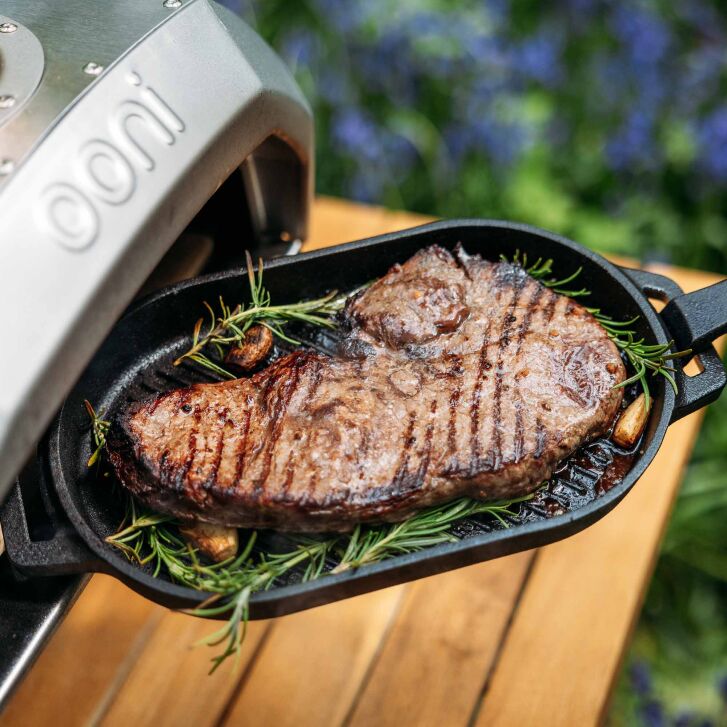 Ooni Grillpfanne aus Gusseisen