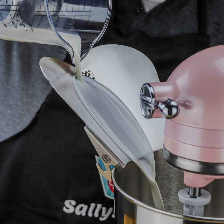 Kitty Professional Starter-Set mit Herzschütte, Teigkarte & Frischhaltedeckel - ANTHRAZIT