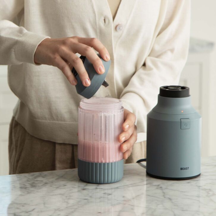 Beast Blender Mighty 850 Plus - MISTY / NEBELBLAU