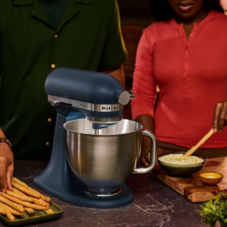 KitchenAid Artisan Plus 4,7 Liter Küchenmaschine mit Licht Modell 5KSM50 - WILD BLUEBERRY