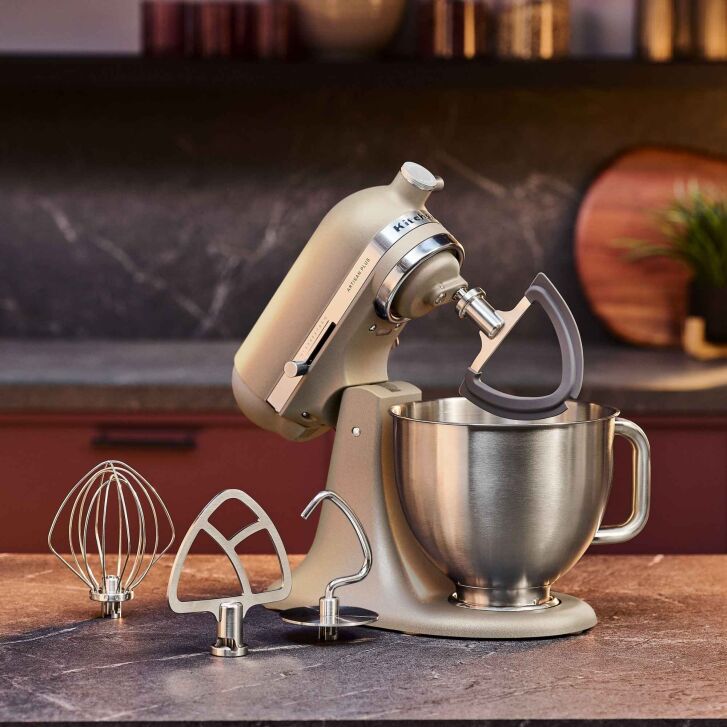 KitchenAid Artisan Plus 4,7 Liter Küchenmaschine mit Licht Modell 5KSM50 - HAFER