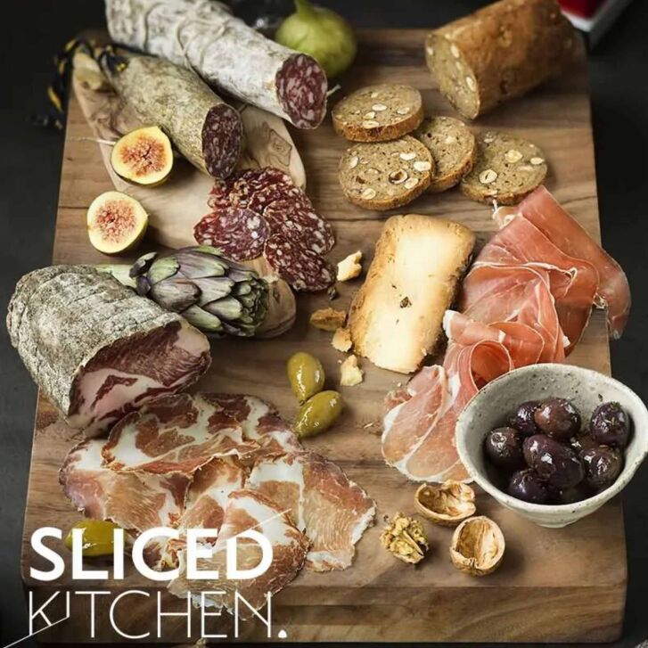 GRAEF Allesschneider Master M80EU Silber inkl. MiniSlice-Aufsatz, Messerschärfer, Pflegeset