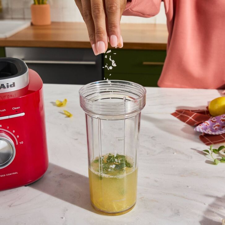 KitchenAid Zubehör: Mitnahmebehälter 500 ml inkl. Deckel kompatibel mit Pure Power Mixer 5KSB2071 / 5KSB2073